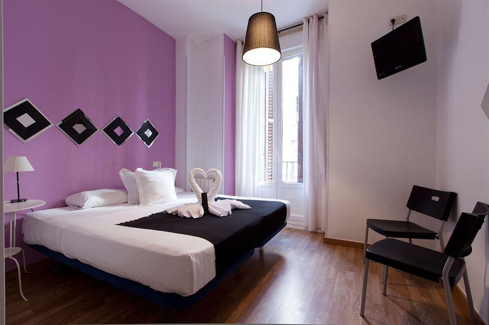 Thc Gran Via Hostel Madrid Kültér fotó